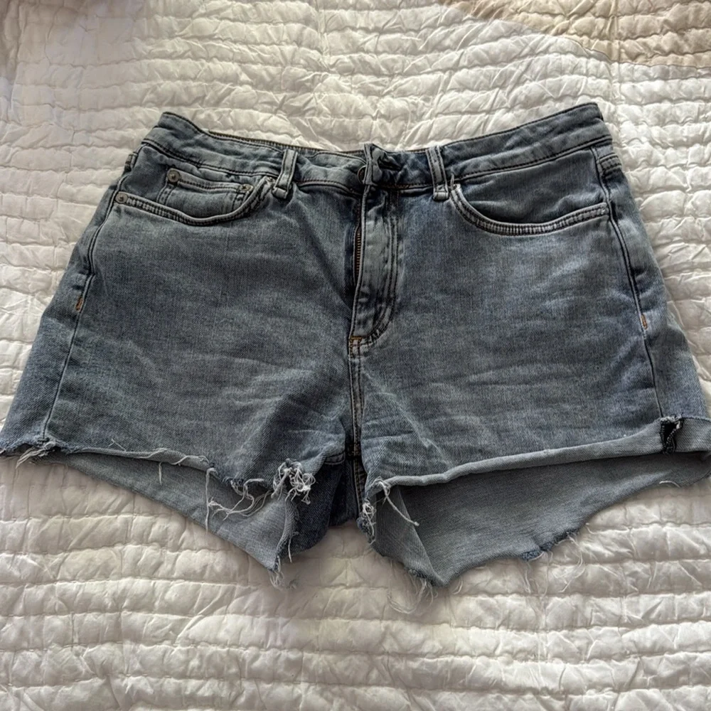 rag & bone dre low rise Jean Shorts - Picture 2 of 5